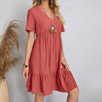 Vestido Feminino Curto Boho com Babados e Decote V – Leve, Elegante e Perfeito para o Verão