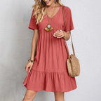 Vestido Feminino Curto Boho com Babados e Decote V – Leve, Elegante e Perfeito para o Verão