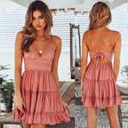 Vestido Branco de Renda com Alça Fina – Mini, Decote V e Costas Abertas