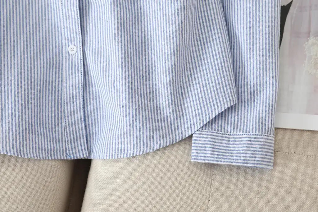 Camisa Feminina Casual em Algodão Oxford – Clássica, Confortável e Atemporal