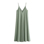 Vestido Longo Feminino Preto com Costas Abertas – Decote V, Alças Finas