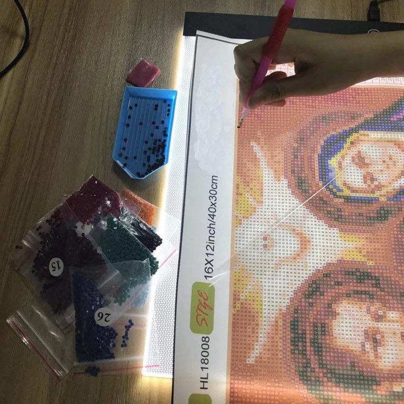 Mesa de Luz LED A3, A4 ou A5 com 3 Níveis de Brilho – Ideal para Diamond Painting, Desenho e Artesanato
