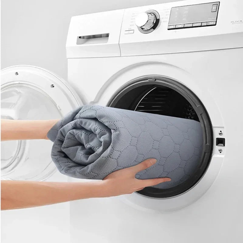 Tapete Higiênico Lavável Antiderrapante para Cães – Reutilizável, Confortável e Ideal para Casa ou Carro