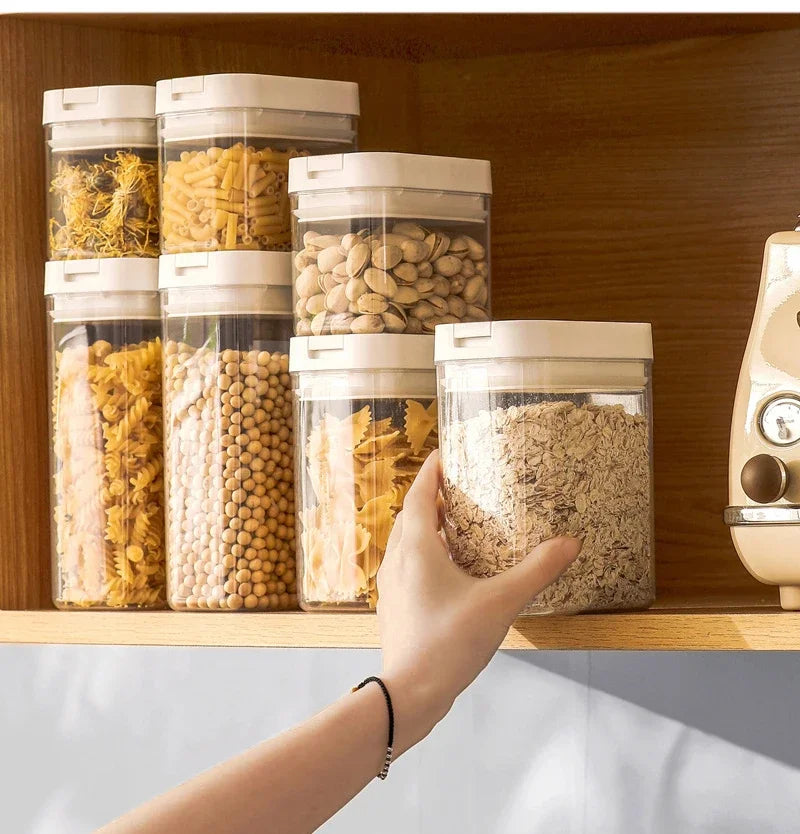 Pote Hermético para Massas e Alimentos Secos – Transparente, Vedação Segura e Design Japonês