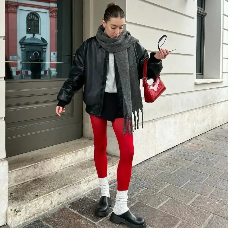 Meia‑Calça Feminina Aveludada 80D – Conforto, Elasticidade e Cobertura Elegante para o Dia a Dia