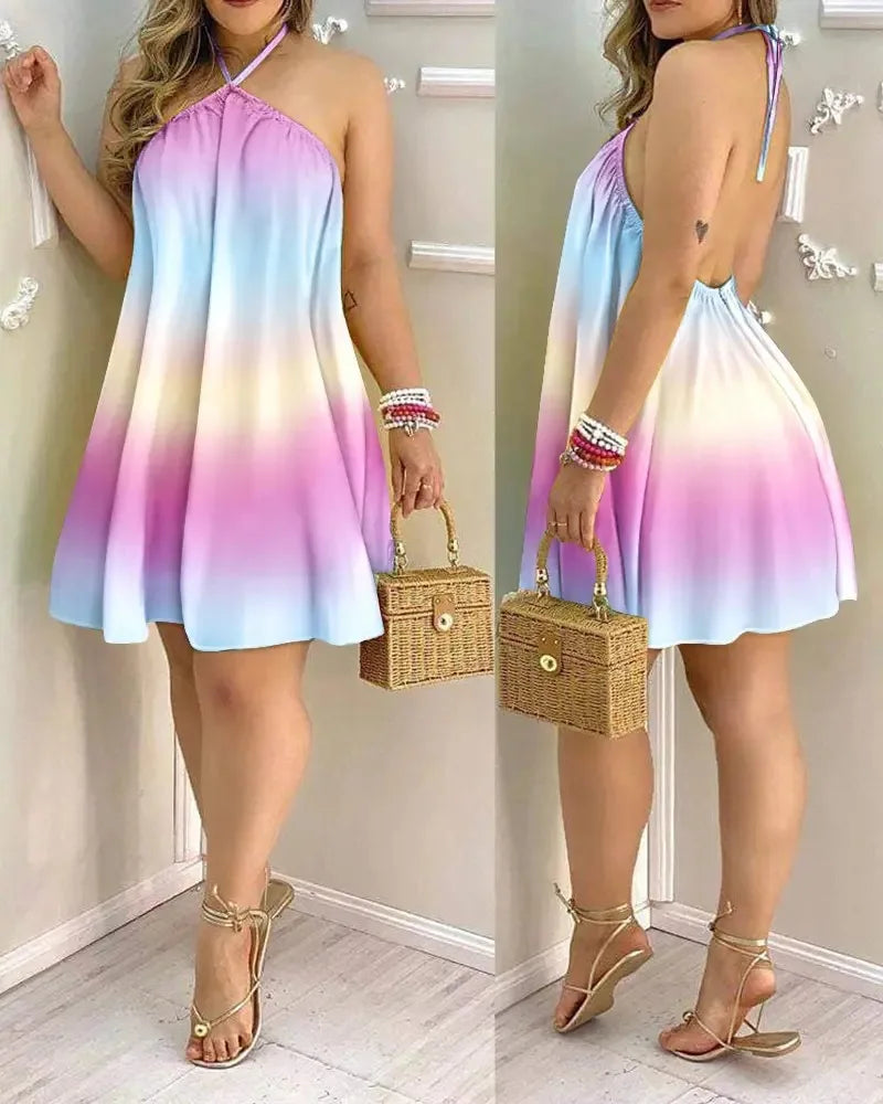 Vestido Boho Floral com Gola Halter e Costas Abertas – Mini Leve para Primavera e Verão