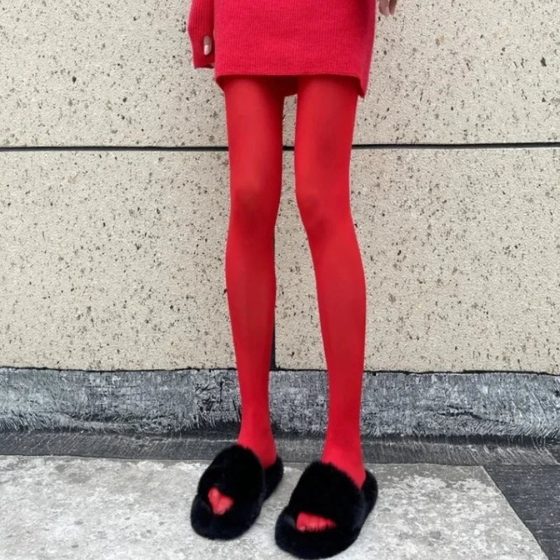 Meia‑Calça Feminina Aveludada 80D – Conforto, Elasticidade e Cobertura Elegante para o Dia a Dia