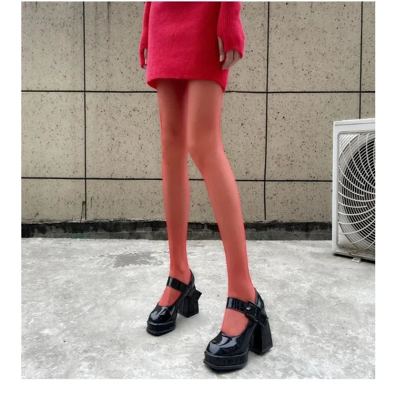 Meia‑Calça Feminina Aveludada 80D – Conforto, Elasticidade e Cobertura Elegante para o Dia a Dia