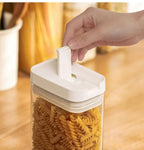 Pote Hermético para Massas e Alimentos Secos – Transparente, Vedação Segura e Design Japonês