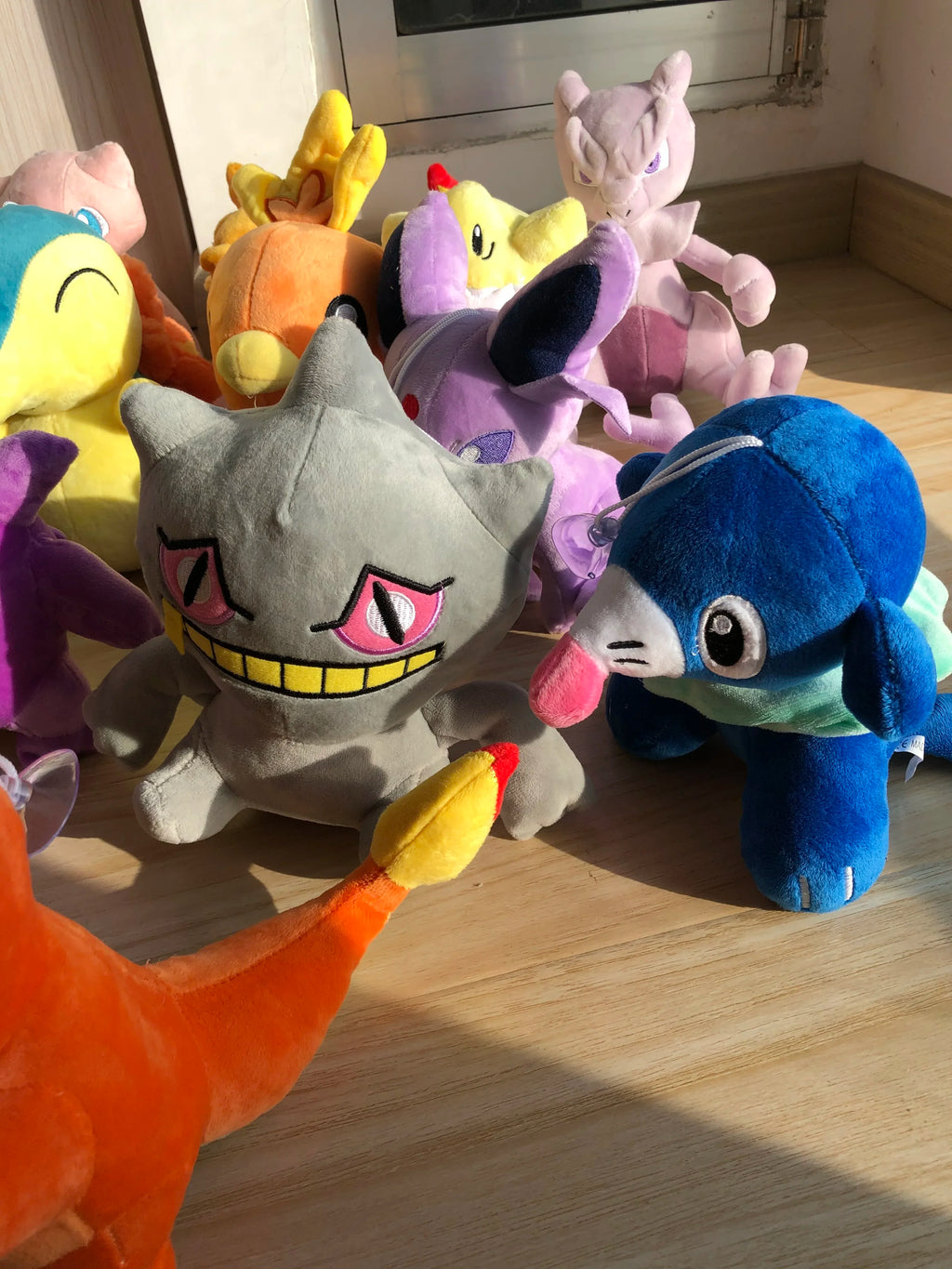 Pelúcia Pokémon Fofa (15 a 30 cm) – Pikachu, Sylveon, Charmander e Outros Personagens