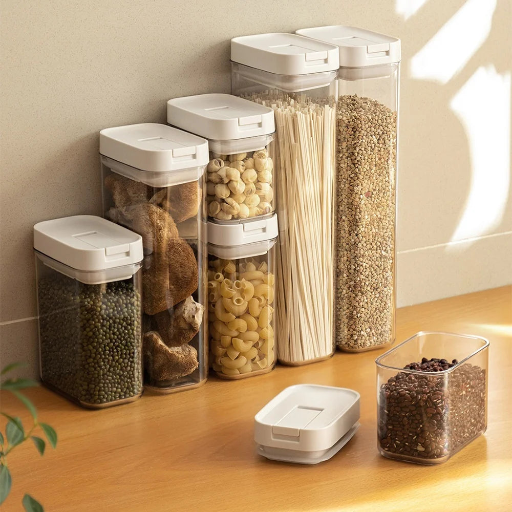 Pote Hermético para Massas e Alimentos Secos – Transparente, Vedação Segura e Design Japonês