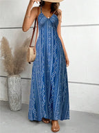 Vestido Longo Feminino Estampado com Decote Halter