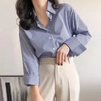 Camisa Feminina Listrada – Manga Longa e Caimento Solto | Primavera & Outono
