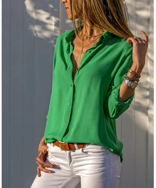 Camisa Feminina Vintage com Gola Polo – Elegante, Confortável e Versátil para o Dia a Dia