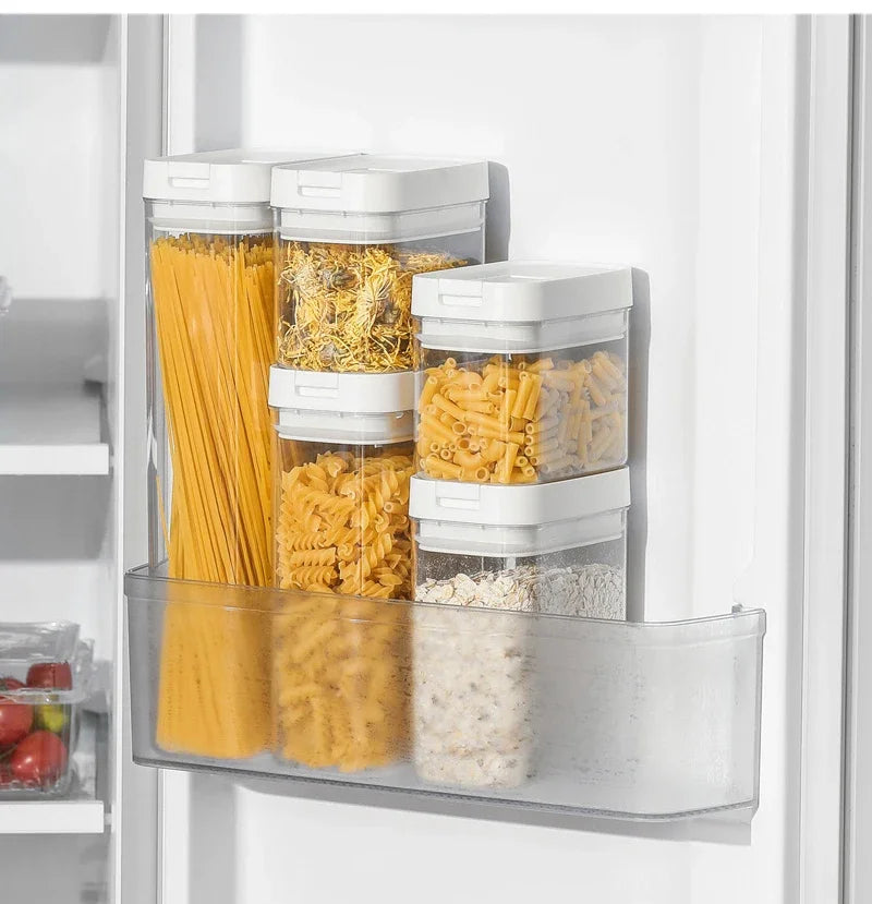 Pote Hermético para Massas e Alimentos Secos – Transparente, Vedação Segura e Design Japonês