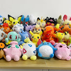 Pelúcia Pokémon Fofa (15 a 30 cm) – Pikachu, Sylveon, Charmander e Outros Personagens